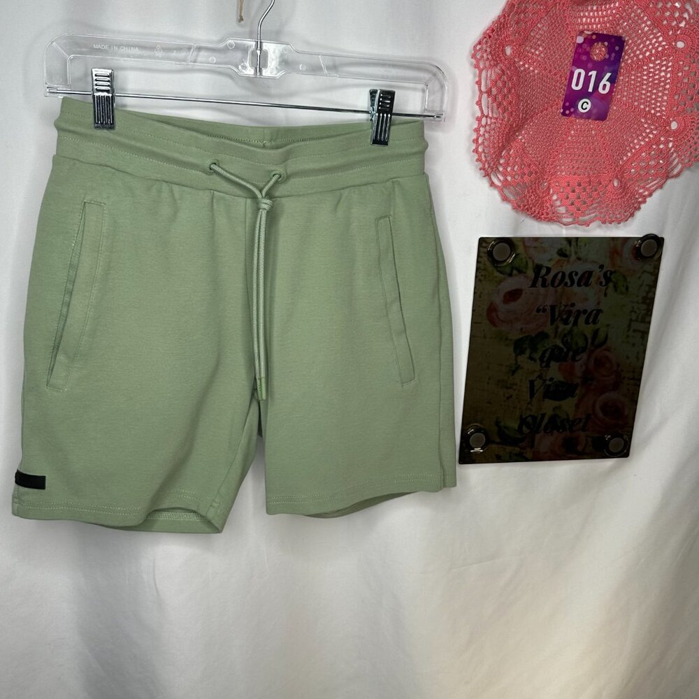 Alphalete Gym Athleisure Workout Sweat Sage Shorts Sage Size XS - Picture 2 of 8